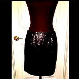 NWOTS***White House Black Market Black Sequin Skirt / Sz 4